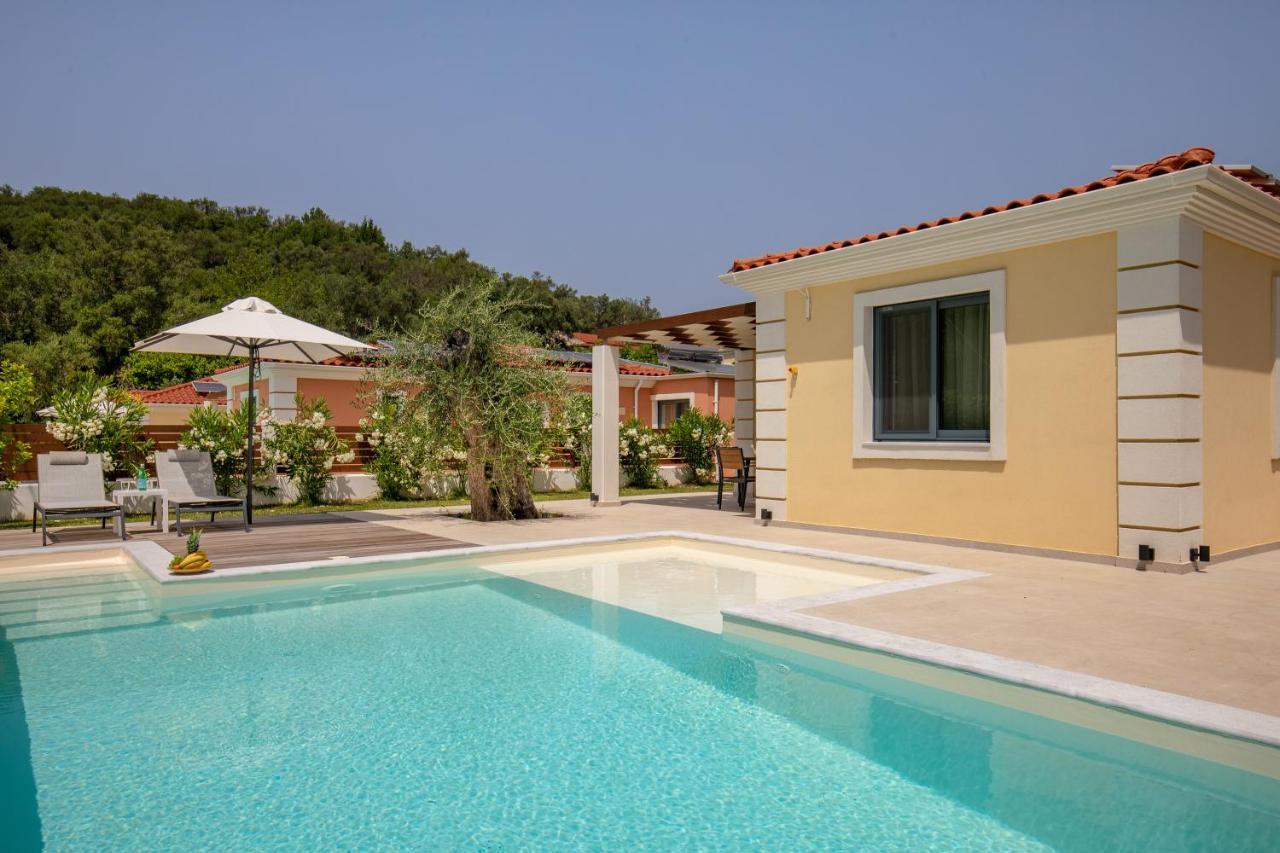 Perithia Suites Exterior foto