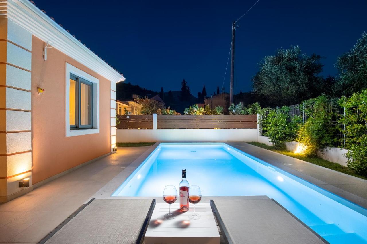 Perithia Suites Exterior foto